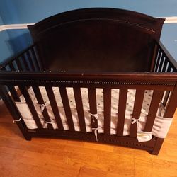 Simmons Emma 4 in 1 Crib * No mattress *  OBO*  Need Gone 77075