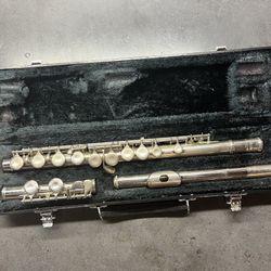 Yamaha 225n FLUTE