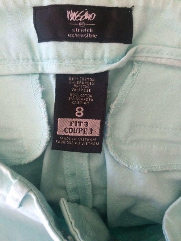 Women's Mint Shorts - Size 8