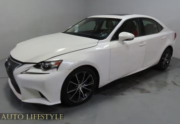2015 Lexus IS 250