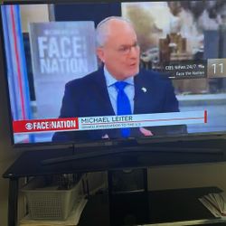 Samsung  60 Inches Tv With Table 