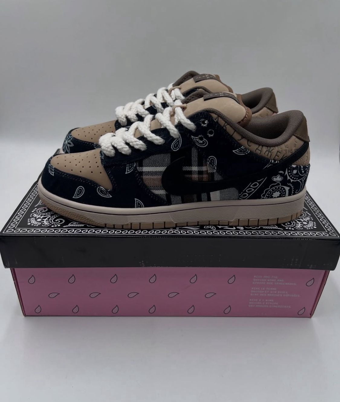 Travis Scott Sb Dunk Low