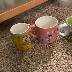 4 Coffee Mugs 