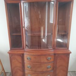 Traditional Vintage Mahogany Break front China cabinet Curved Glass