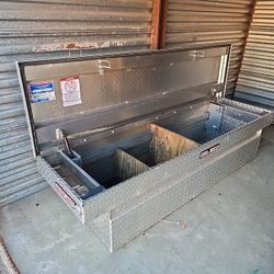 Weather Guard 127001 Aluminum Saddle Box