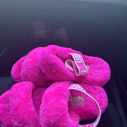 Ugg Slippers 