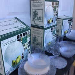 Service Of 16 Dishes