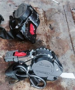 Automatic retractable ratchet straps heavy duty brand new two of them $25