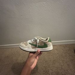 Nike,Gucci,Travis Scott,3,5