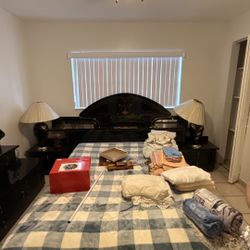 Vintage 1970s Queen Bedroom Set 