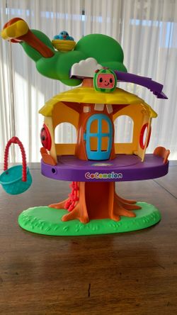 CoComelon Deluxe Clubhouse Playset - Interactive Treehouse with Music