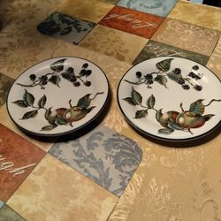 Pier 1 made in England 2 flower dishes