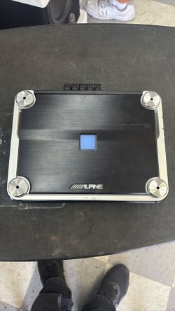 Alpine 5ch amp working good