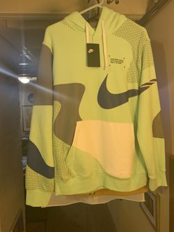 Men’s Nike colorblock hoodie Large