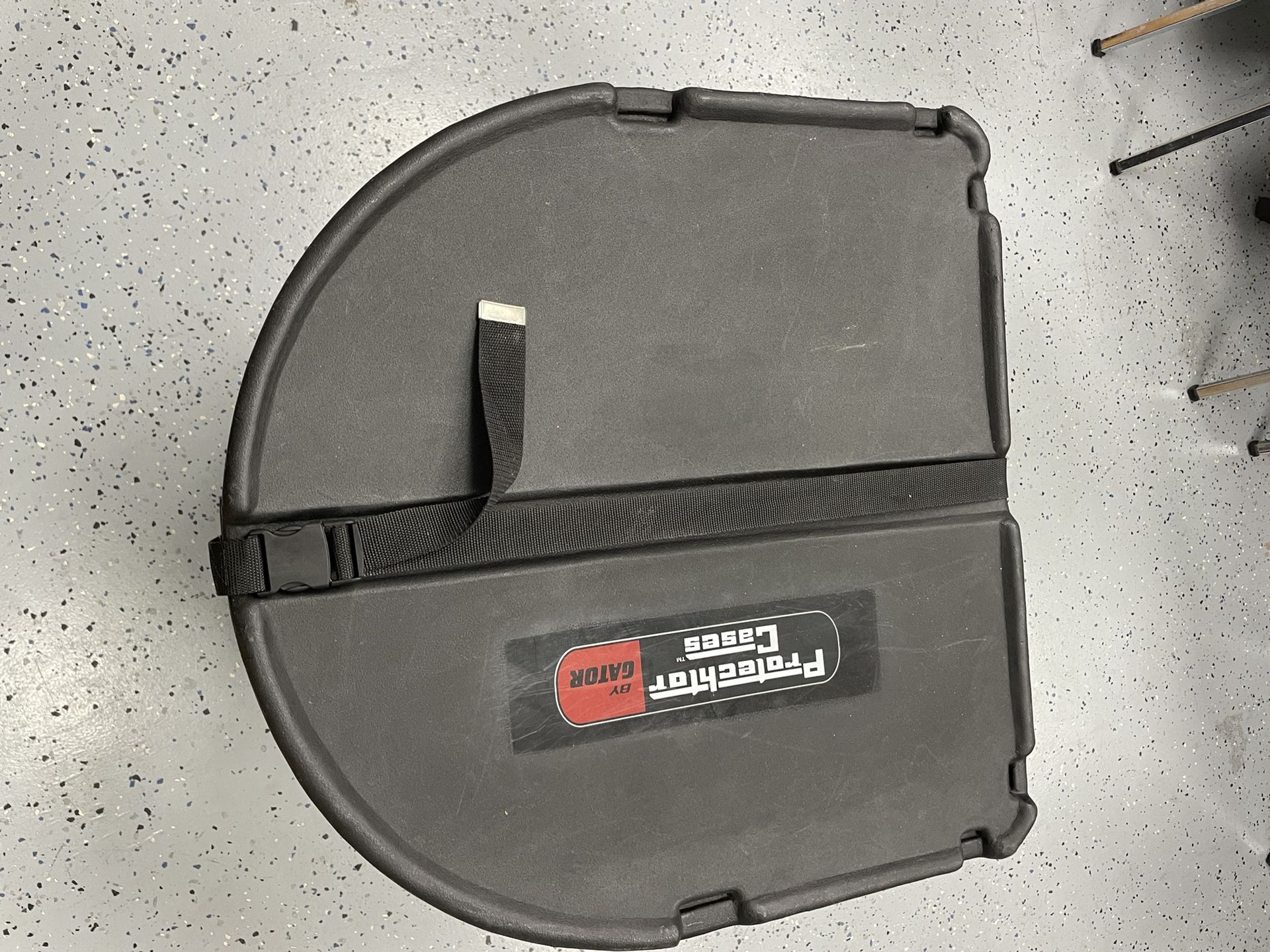 Protechtor Hard Case by Gator 22x18