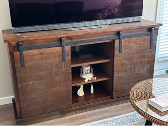TV Console_Barn Style