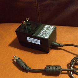 FSP FSP040-DHMN2 AC/DC Switching Power Supply Adapter 12V 3.4A 