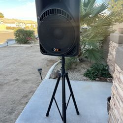 QFX Speaker With Stand