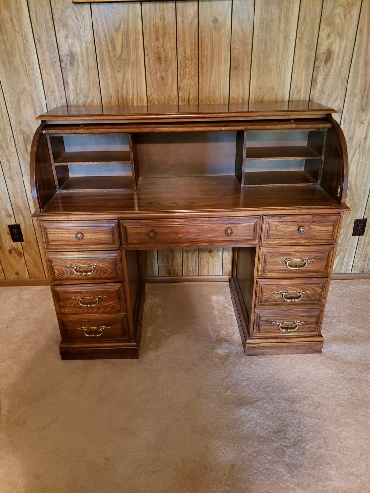 Vintage Roll Top Desk for Sale in Rowlett, TX OfferUp