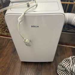 Della Portable Air Conditioner 5,500 