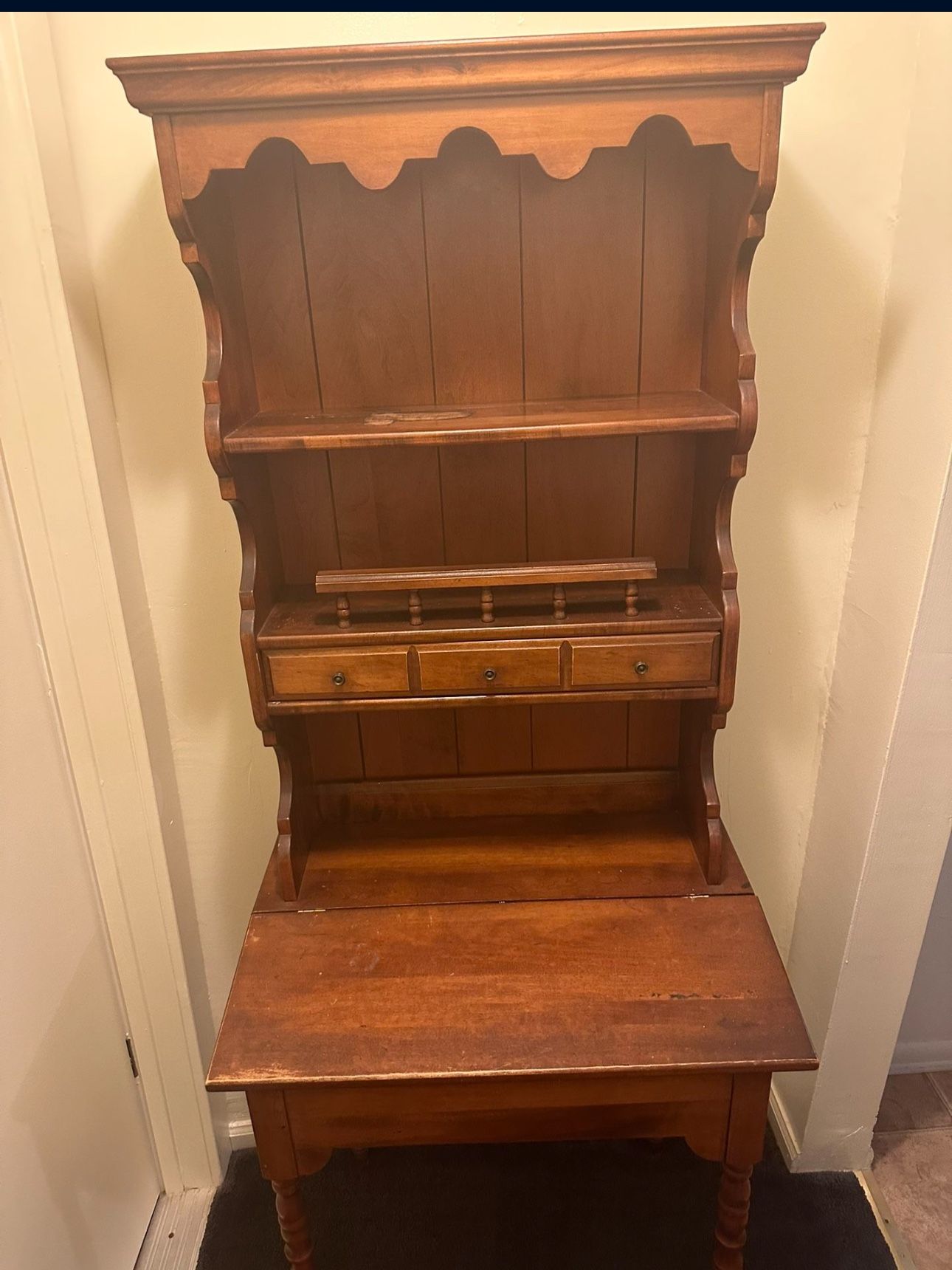 Cabinet/ Desk