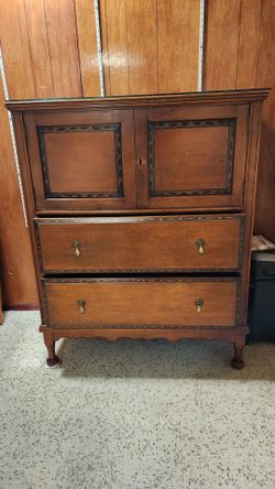 Decorated Maple Bureau