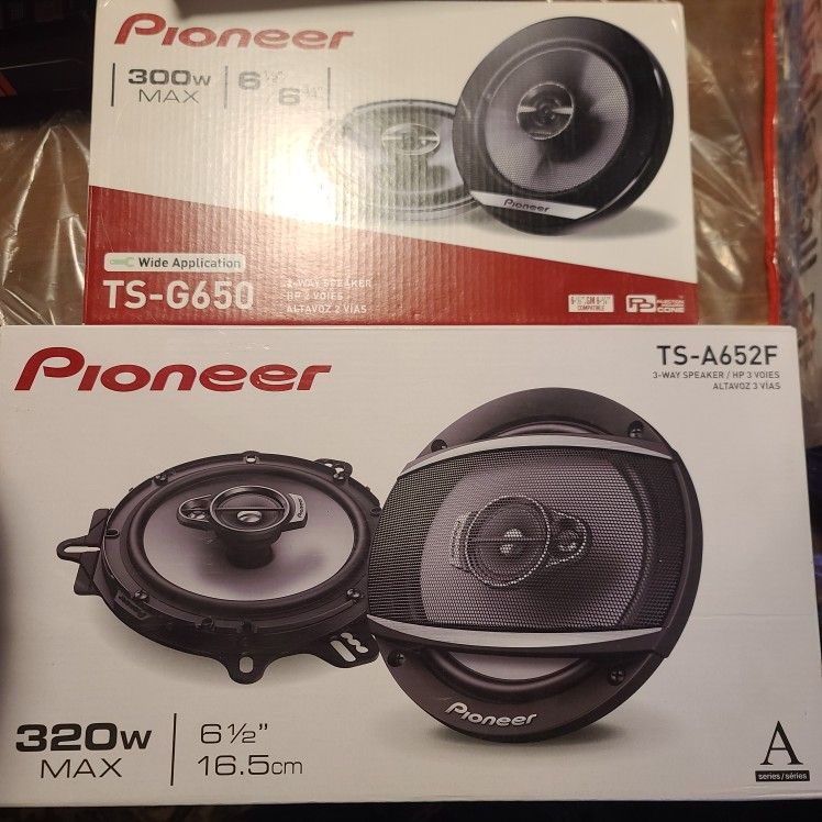 Pioneer Speakers