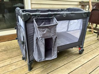 Kinder King 3 in 1 Portable Pack and Play Baby Playard Grey - used only once