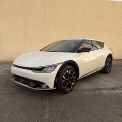 2023 KIA EV6