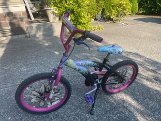 Girls bike