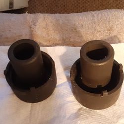 Two New Ford Rear Axle Sockets