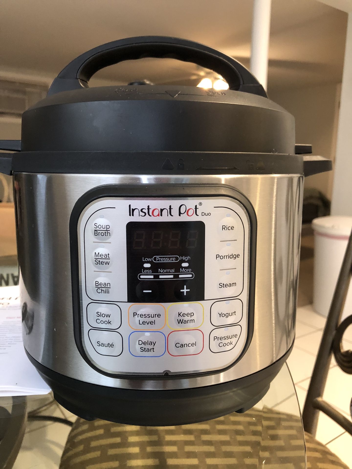 Instant Pot Duo MultiUse Pressure Cooker for Sale in Sayville, NY