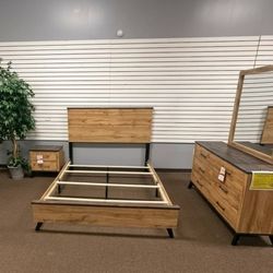 💲Bedroom Set for Sale !!! Ask For Price!!! Preguntar Precio 