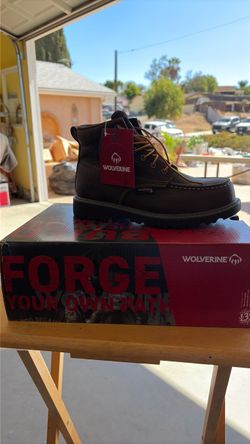 New Men’s Work Boots 8.5
