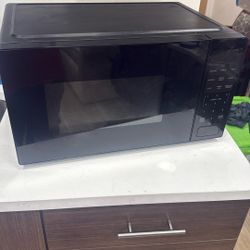 Microwave Oven 