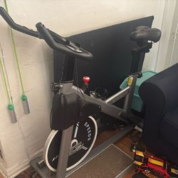 Exercise Cyclin Bike