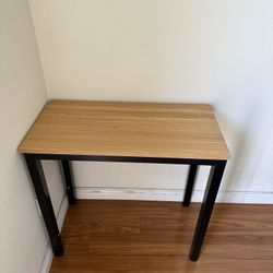 Small Computer Desk (Barely Used)
