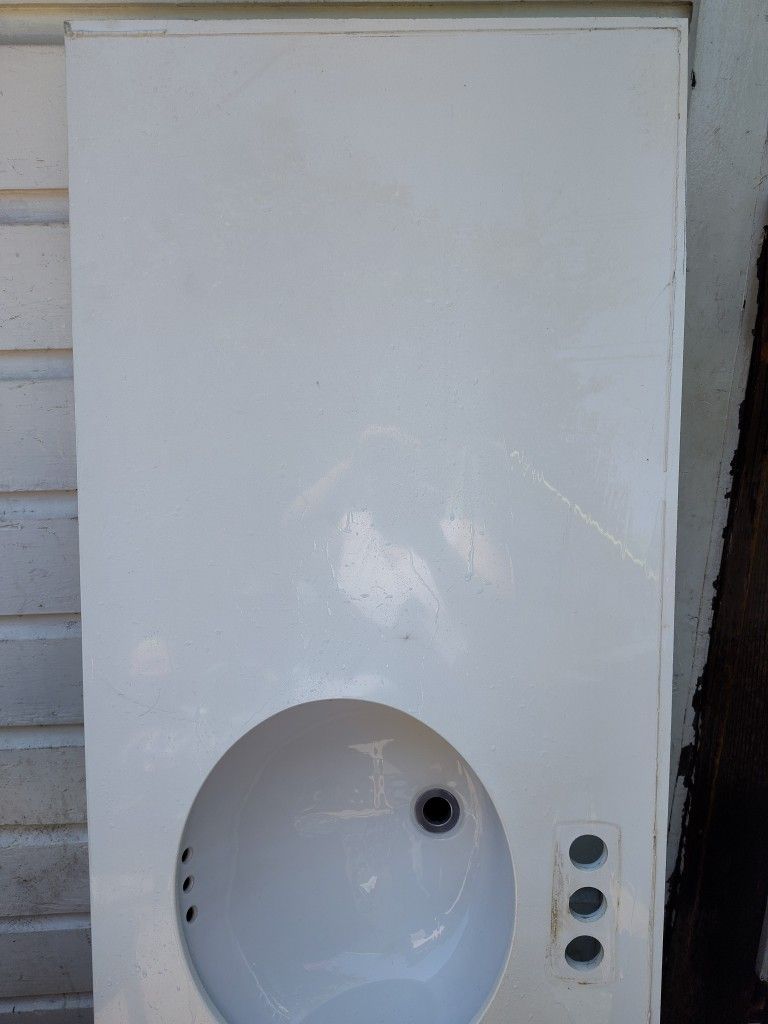 Sink With Counter