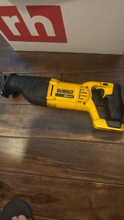 Sawzall dewalt