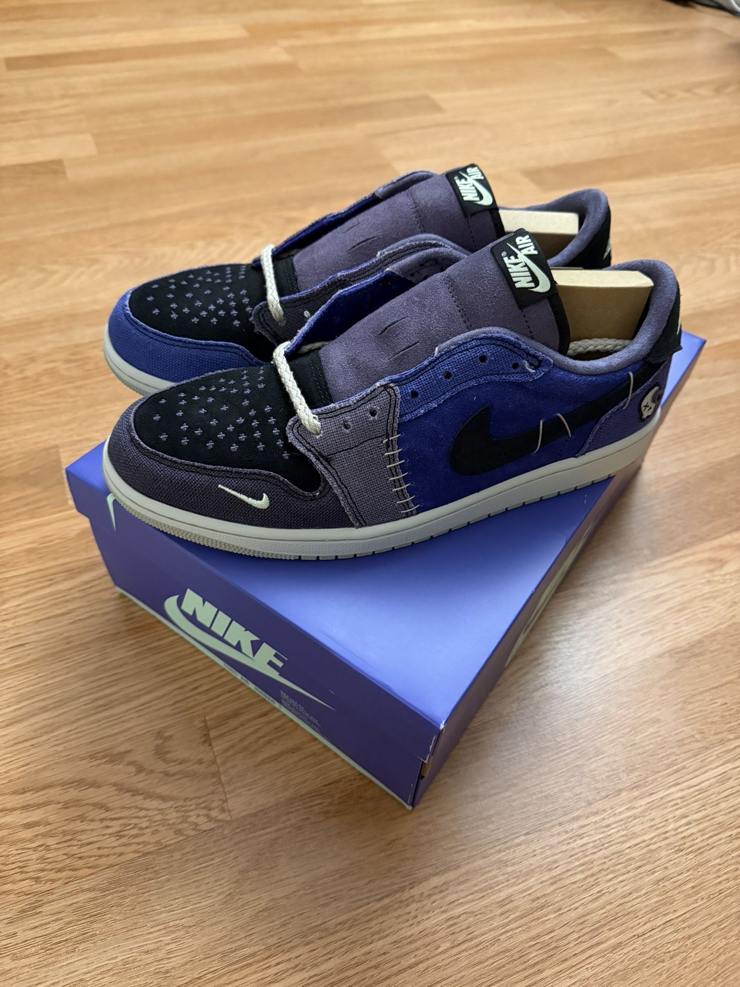 Size 11M - Air Jordan 1 Voodoo Alternative