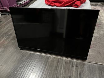 Insignia 40” TV 1080p Non Smart TV