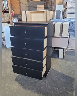 5 Drawer Dresser 