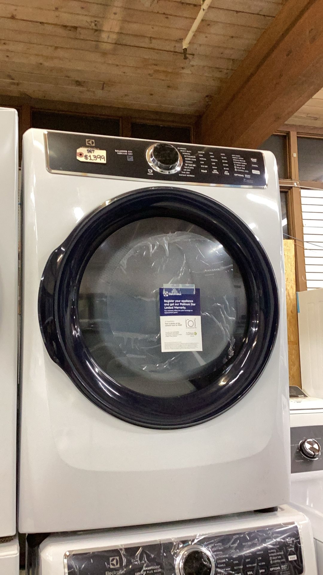 Electrolux Washer And Dryer Set New Scratch And Dent