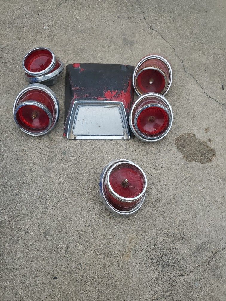 65 Ss Impala Console Piece And Misc Spare Tail Lights And Bezels