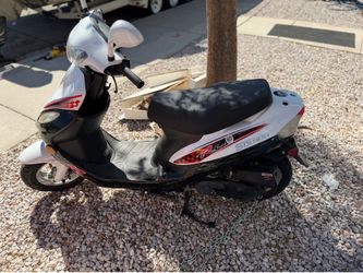 2022 Salana Scooter