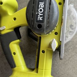 Ryobi Saw