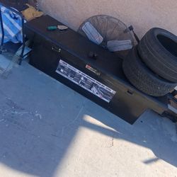 Truck Tool Box 70"