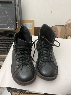 Leather shoes
