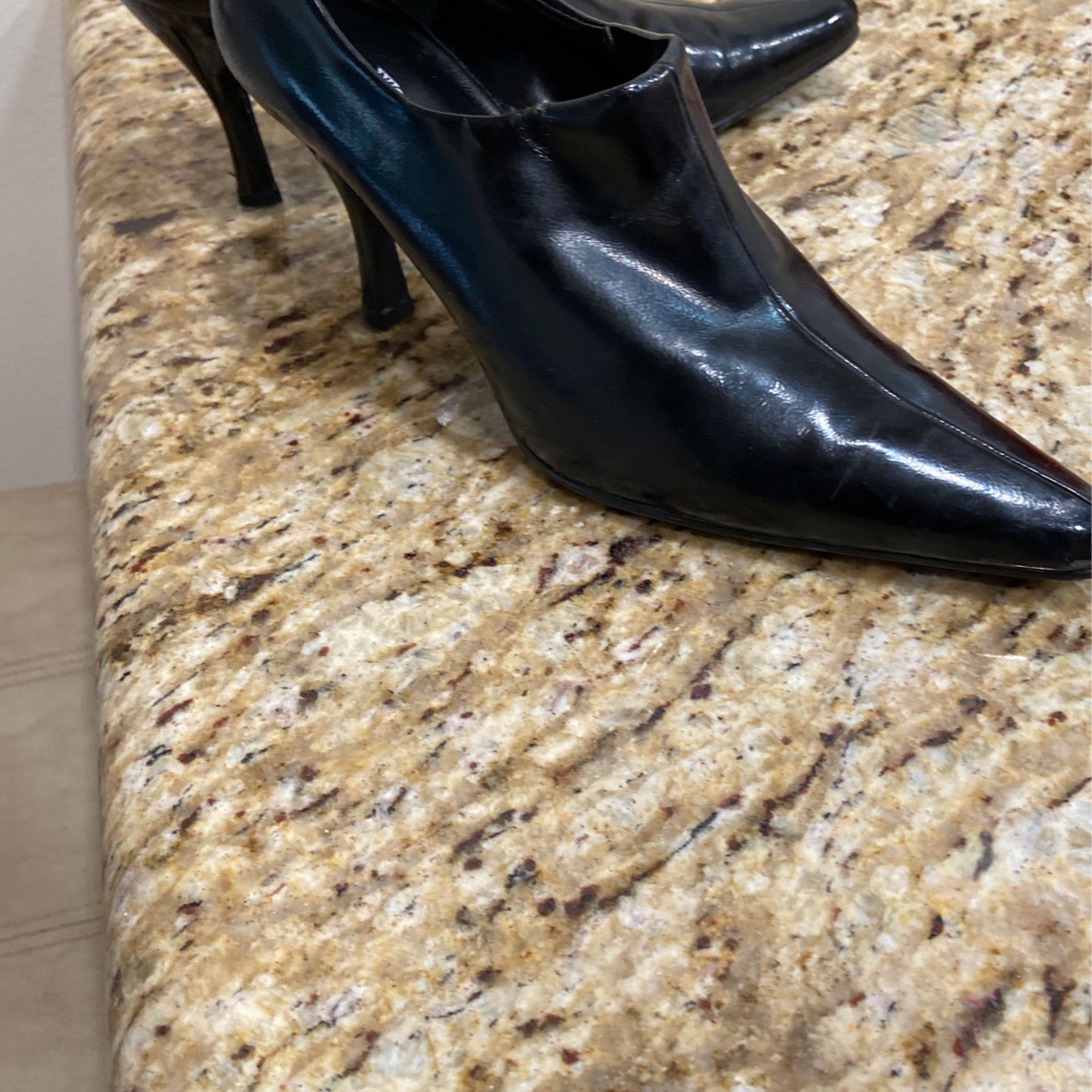Women’s Shoes