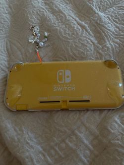 yellow nintendo switch lite